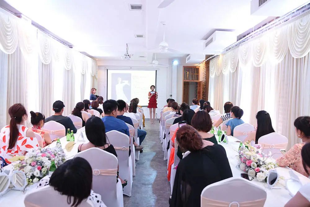 域名备案信息查询官网_国家高级皮肤管理师-赖健辉