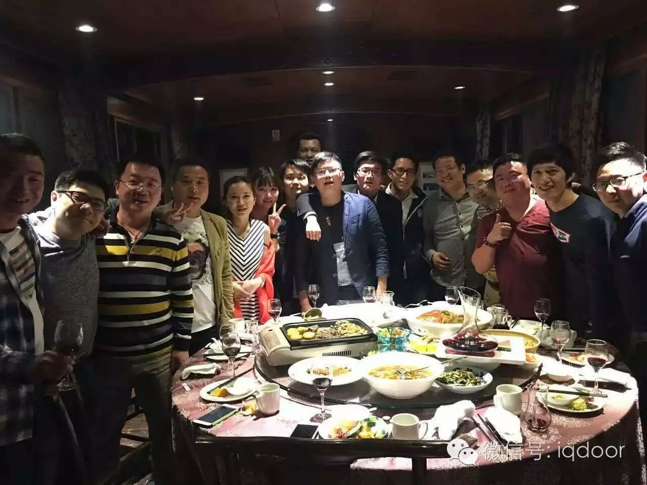 万网注册域名怎么收费_中国万网域名注册价格_万网域名注册信息查询