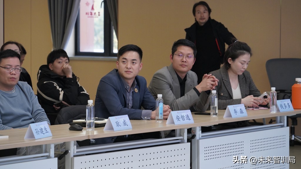 SEO算法原理解析_seo移动手机端优化_关键词布局与技术优化